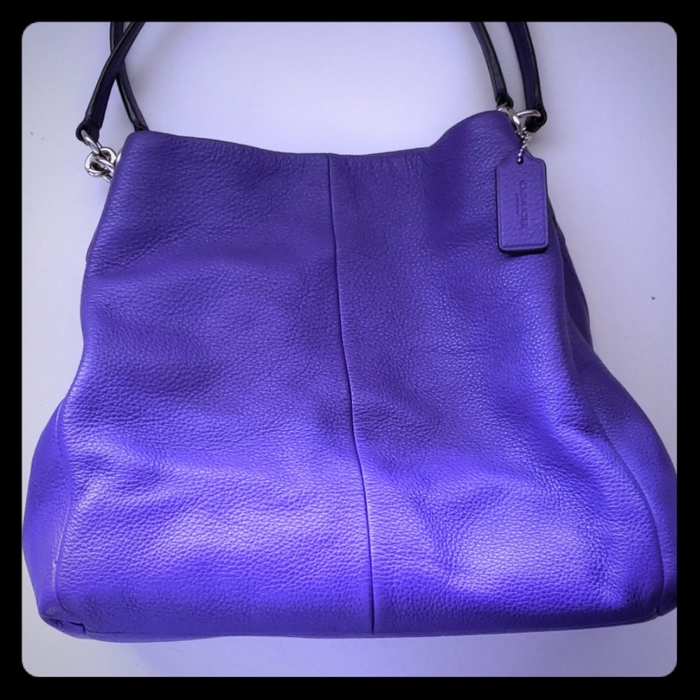 Awesome purple coach purse